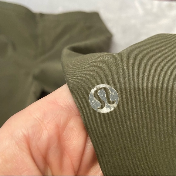 Lululemon &go City Trek Cropped Trouser Fatigue Green 4074 - Picture 4 of 10
